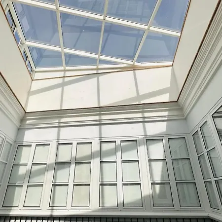 Gadir Centro アパート *